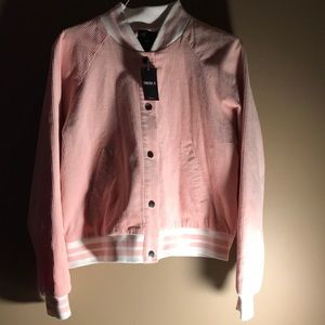 Corduroy Pink Jacket. Forever 21.